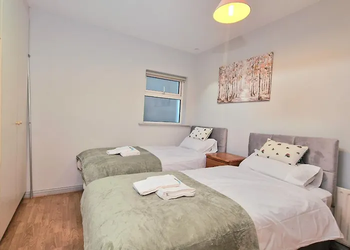 4 Bedroom Townhouse